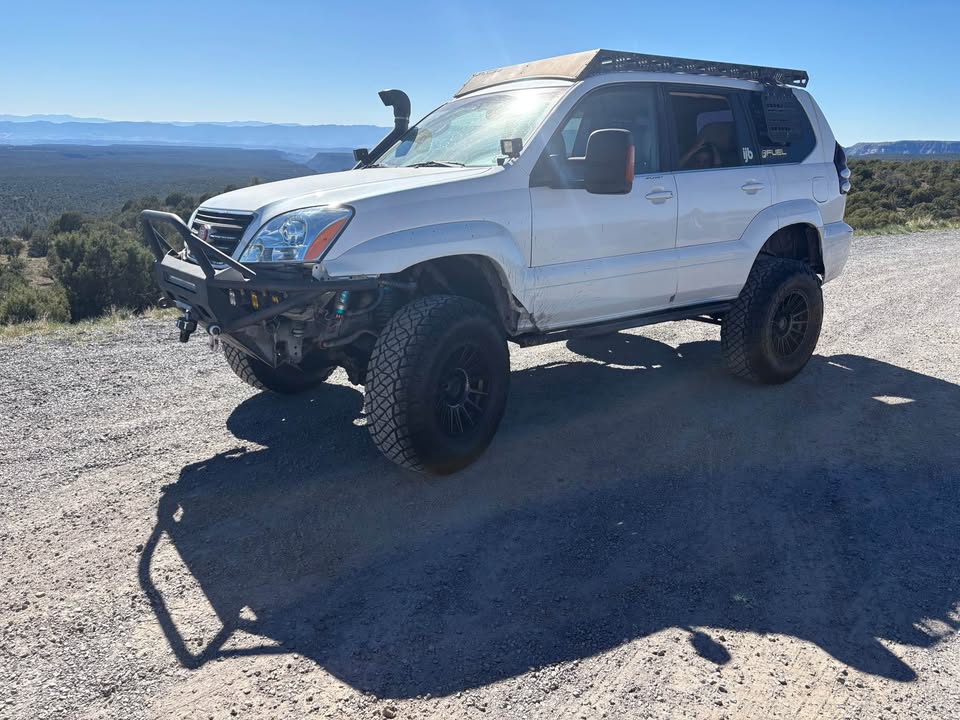 2006 Lexus GX · GX 470 Sport Utility 4D in Phoenix, AZ (photo 2) — photo 2