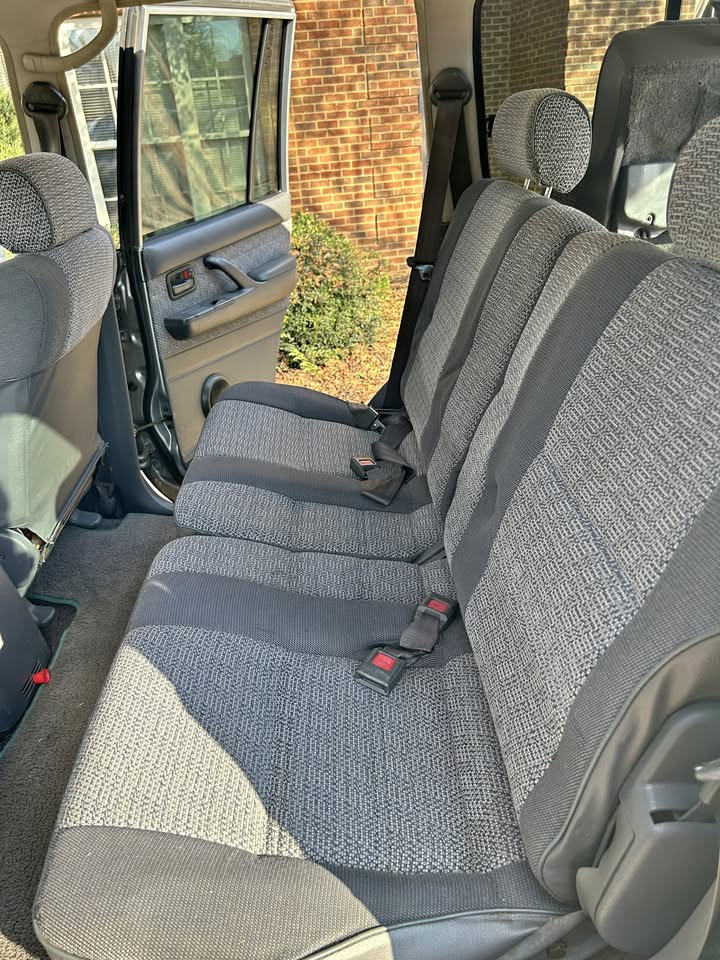 1992 Toyota Land Cruiser (photo 1) — photo 1