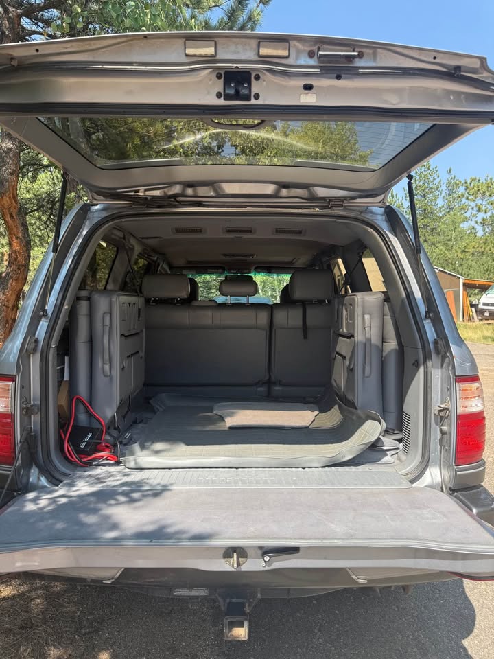 2001 Lexus LX · LX 470 Sport Utility 4D in Denver, CO (photo 8) — photo 8