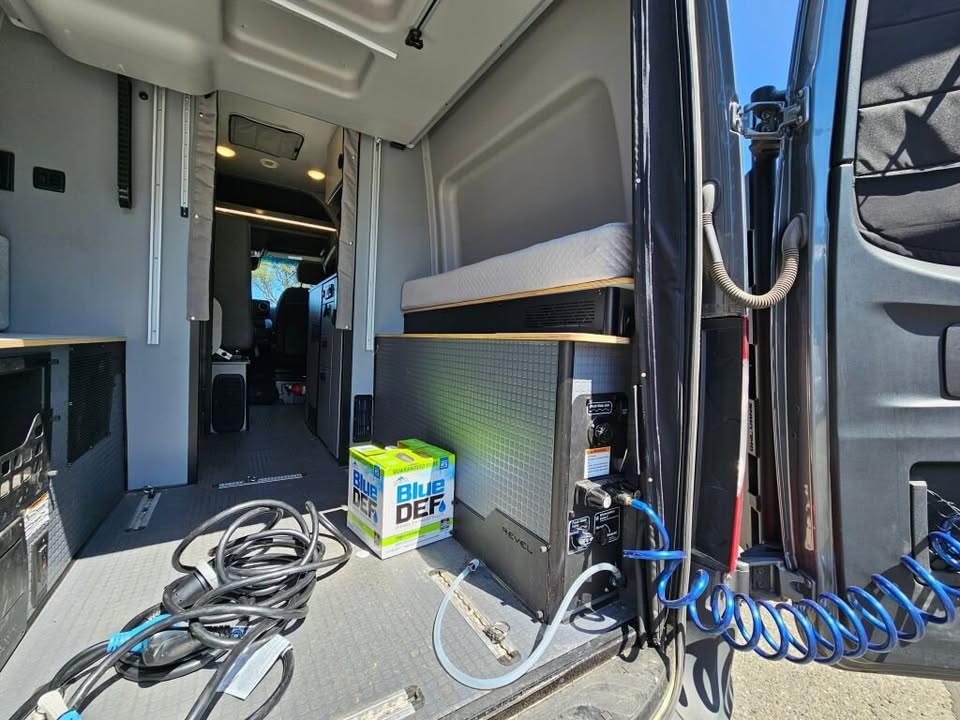 Used Class B Diesel - 2025 Winnebago Revel 44E LOTS OF UPGRADES in Kent, WA (photo 4) — photo 4