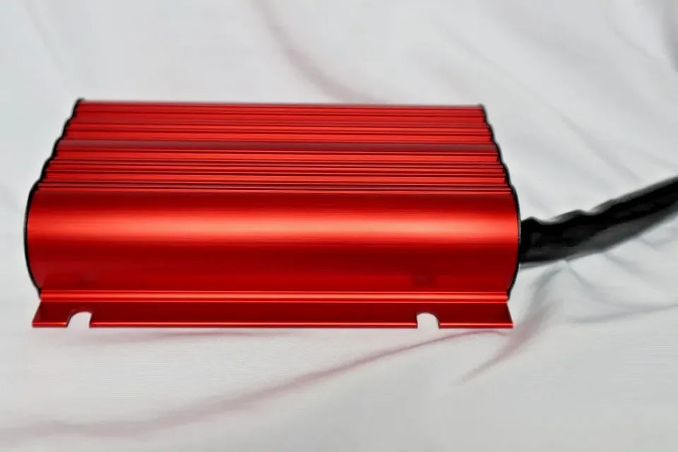 Redarc BCDC1240 12V 40A DC/DC 3-Stage Battery Charger in Ottawa, ON (photo 2)