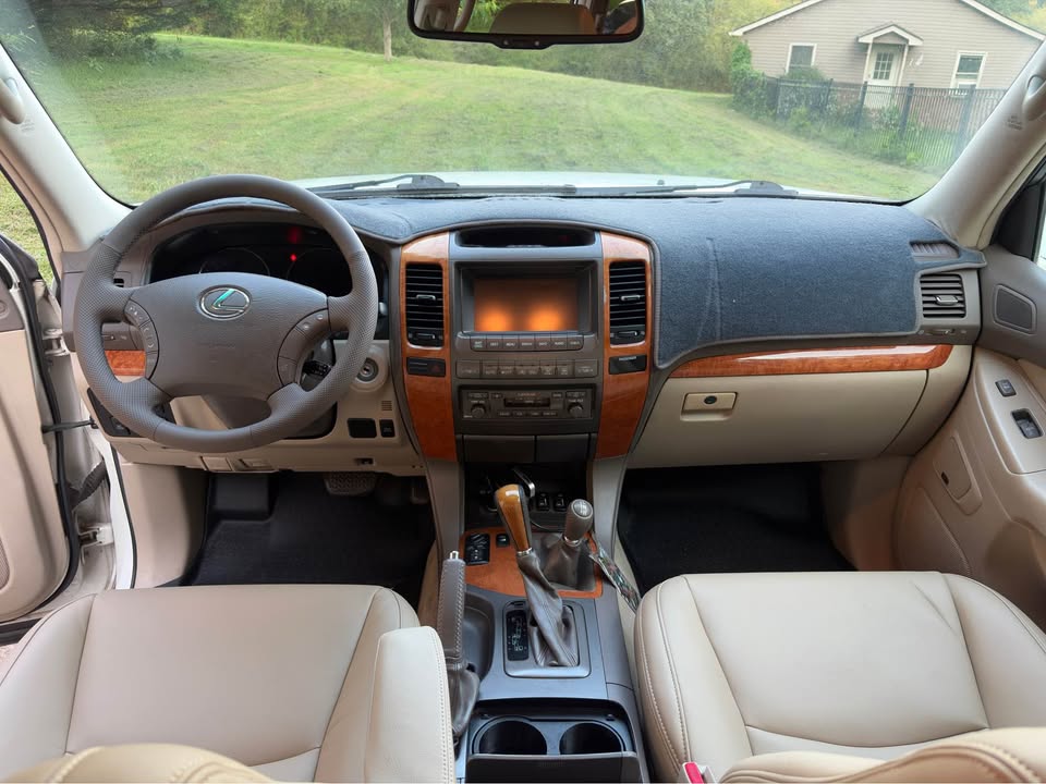 2007 Lexus GX · GX 470 Sport Utility 4D (photo 7) — photo 7