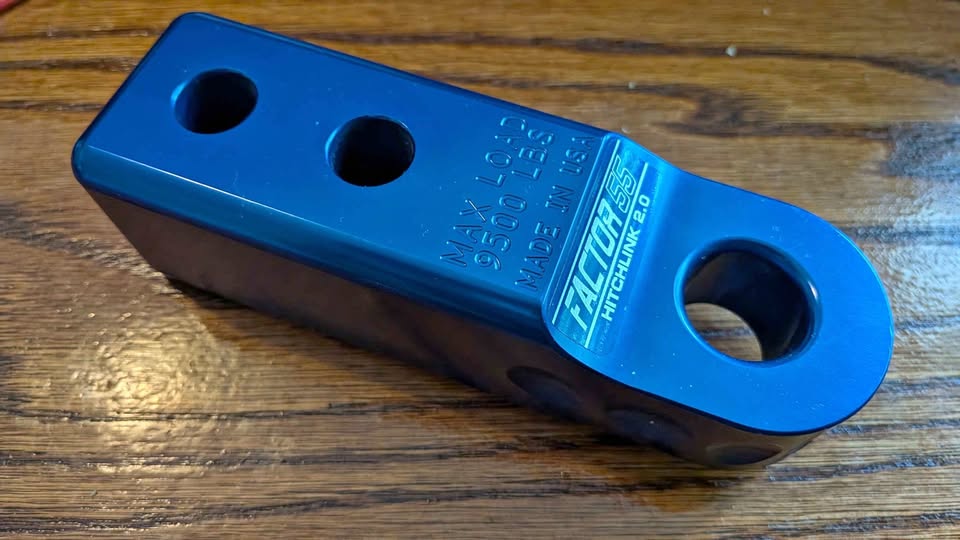 Factor 55 hitchlink 2.0 blue in Orem, UT (photo 1)
