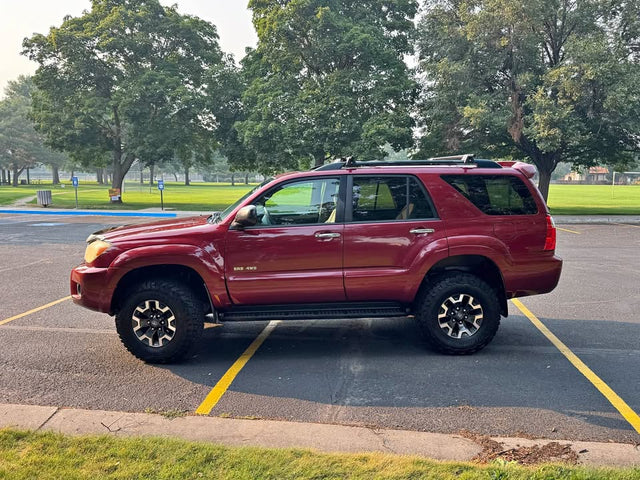 2008 Toyota 4Runner SR5 4WD — 4th Gen, Lifted, No Rust in Boise, ID (photo 1)