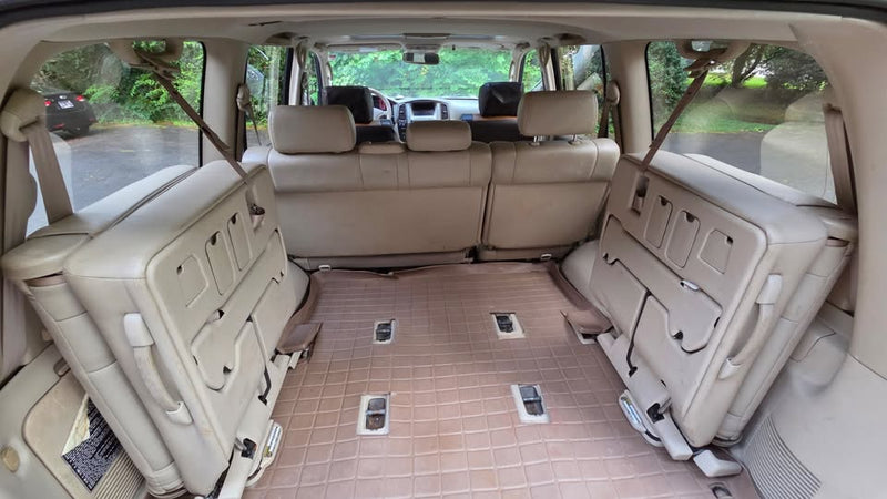 2003 Toyota Landcruiser in Knoxville, TN (photo 6) — photo 6