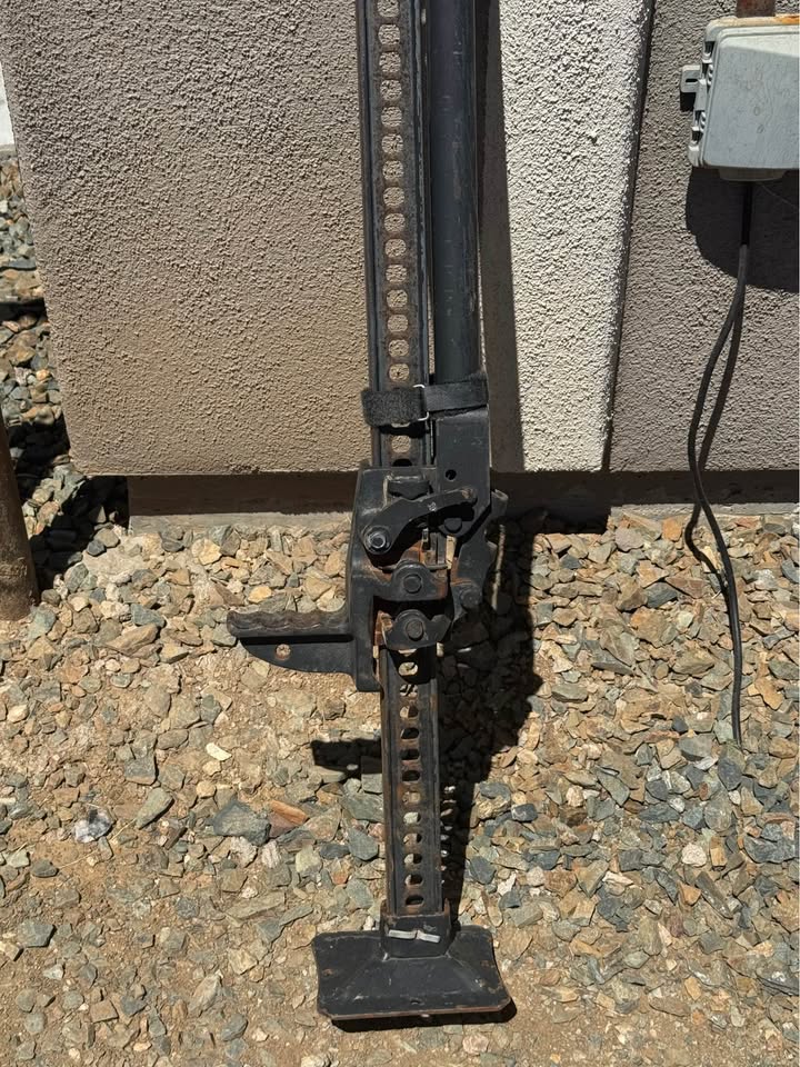 Hi Lift Jack in Mayer, AZ (photo 2) — photo 2