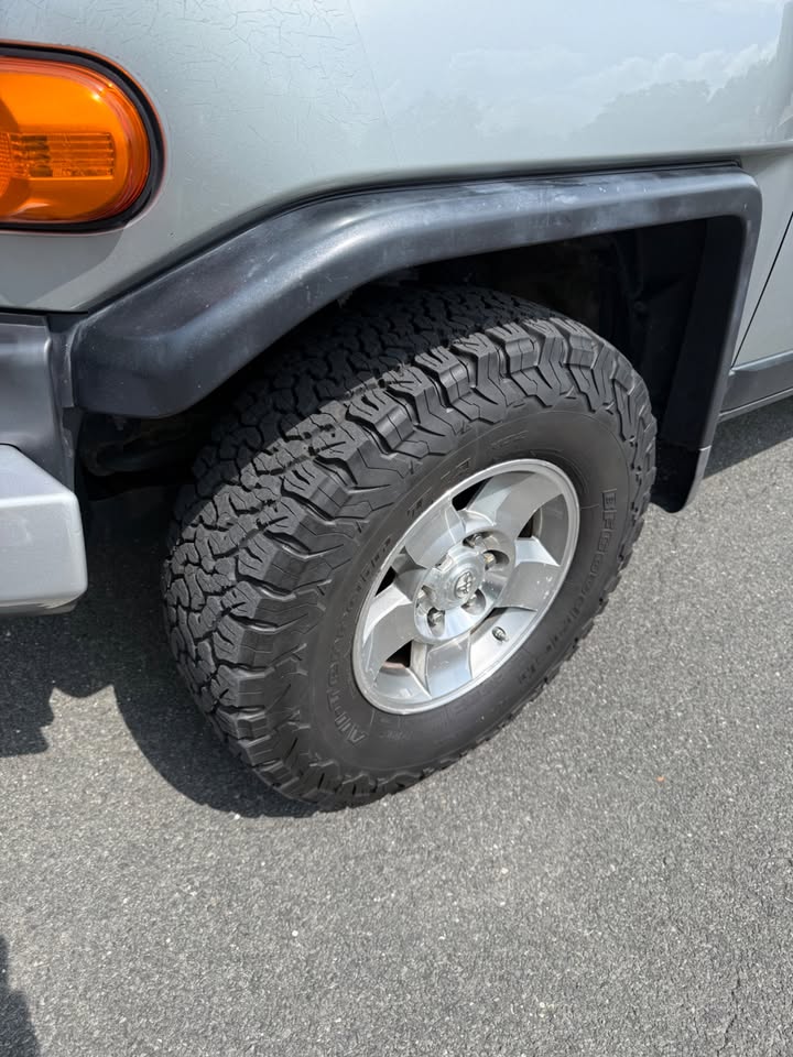 2010 Toyota FJ Cruiser 4WD in Austin, TX (photo 4) — photo 4