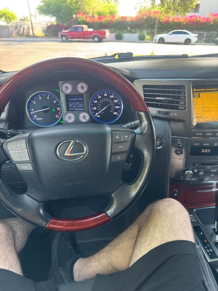2010 Lexus LX · LX 570 Sport Utility 4D in Tempe, AZ (photo 10) — photo 10