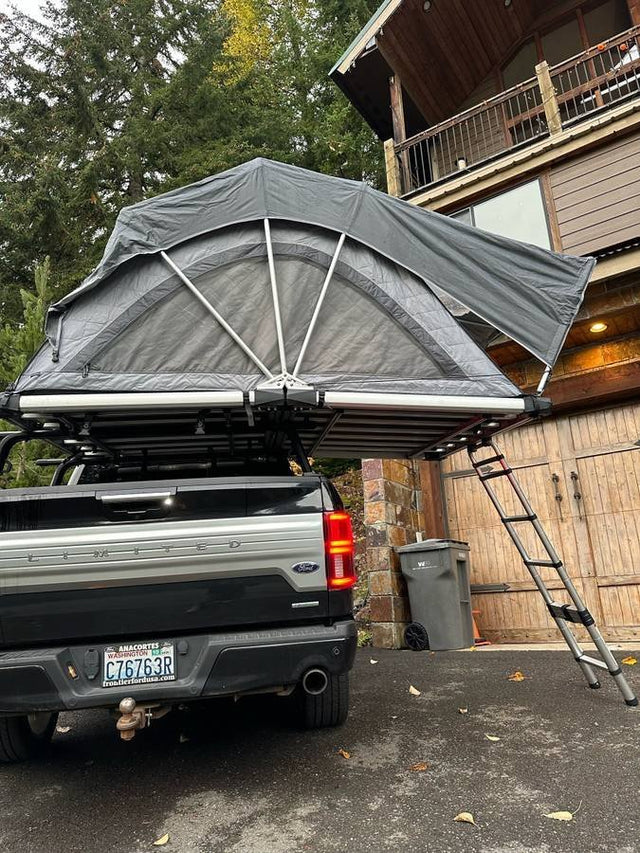 Free Spirit Recreation FSR High Country 63 rooftop tent — photo 2