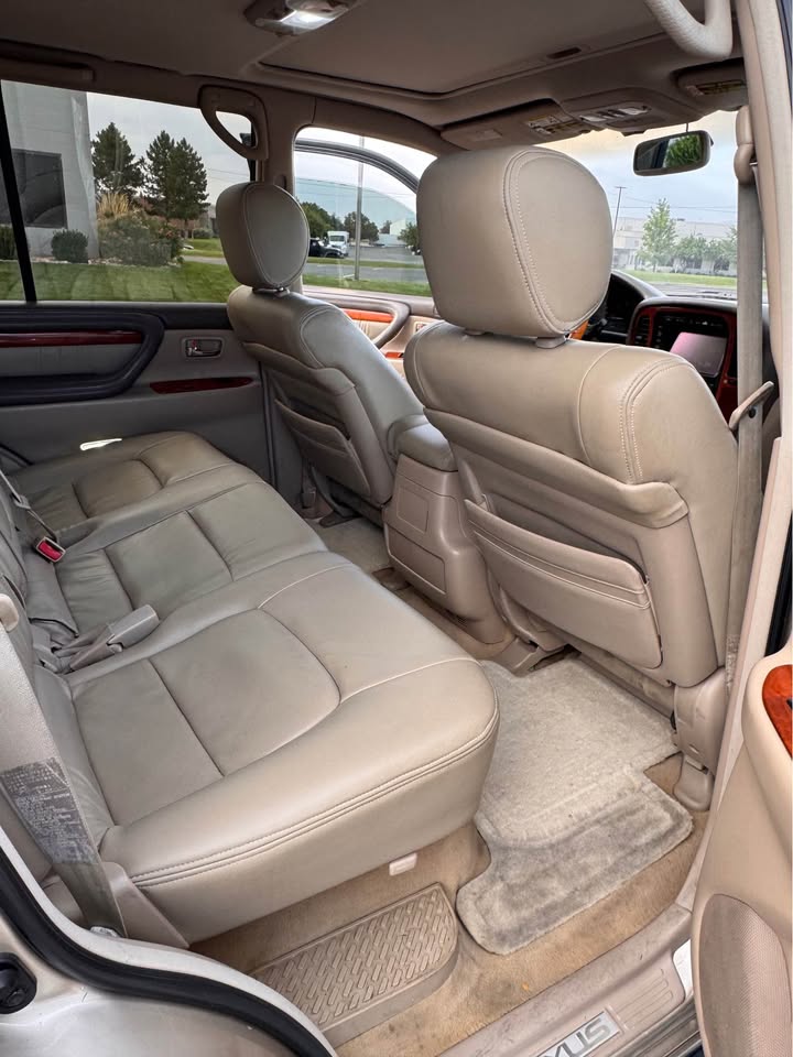 2002 Lexus LX · LX 470 Sport Utility 4D in West Jordan, UT (photo 8) — photo 8