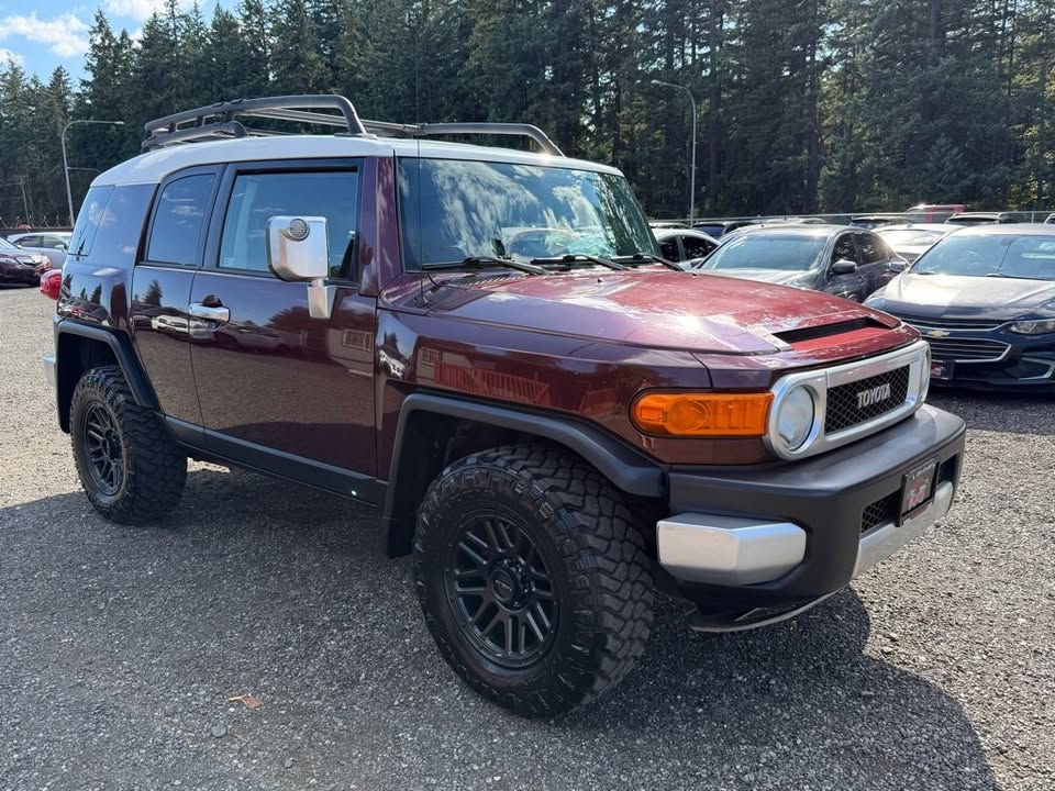 2007 TOYOTA FJ CRUISER in Spanaway, WA (photo 2) — photo 2