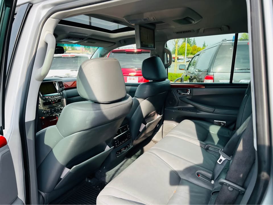 2008 Lexus LX · LX 570 Sport Utility 4D in Tacoma, WA (photo 8) — photo 8