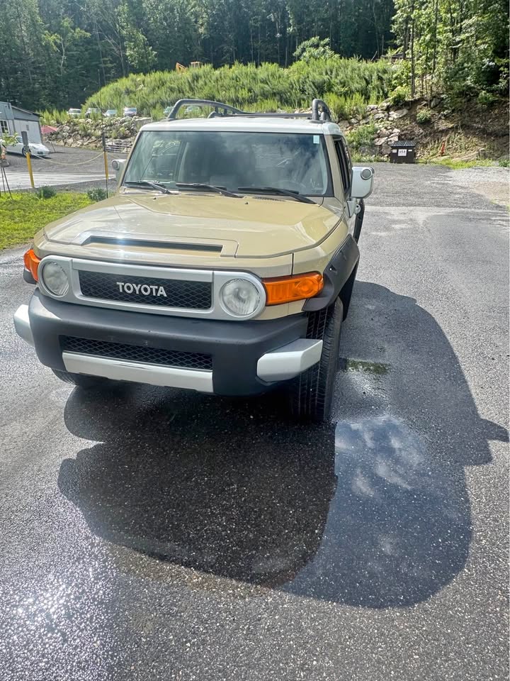 2012 Toyota FJ Cruiser · Sport Utility 2D in Torrington, CT (photo 1)