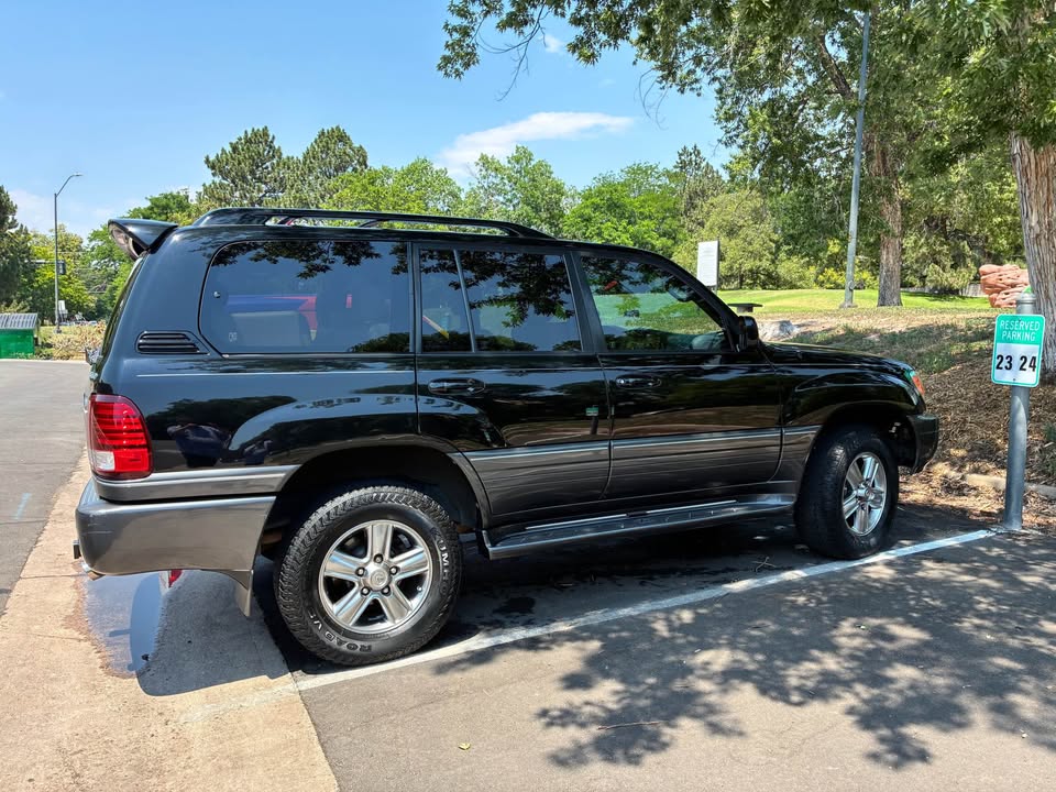 2007 Lexus LX 470 — 181k Miles — Extensive Service History — Timing Belt Done — Colorado in Denver, CO (photo 3) — photo 3