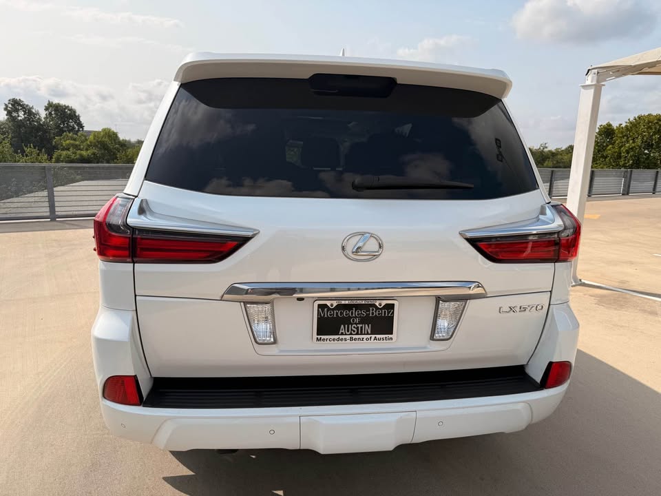 2016 Lexus LX · LX 570 Sport Utility 4D in Austin, TX (photo 5)