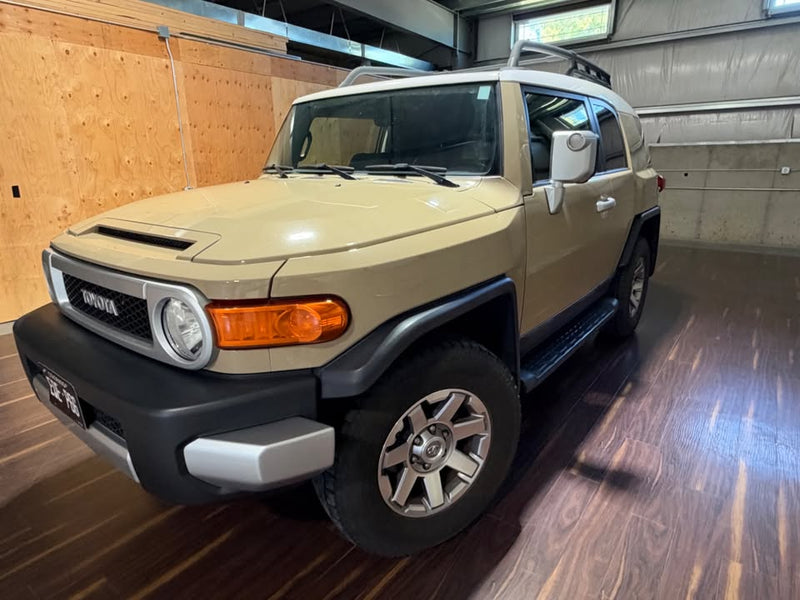 2014 Toyota FJ Cruiser in Windsor, CO (photo 10) — photo 10