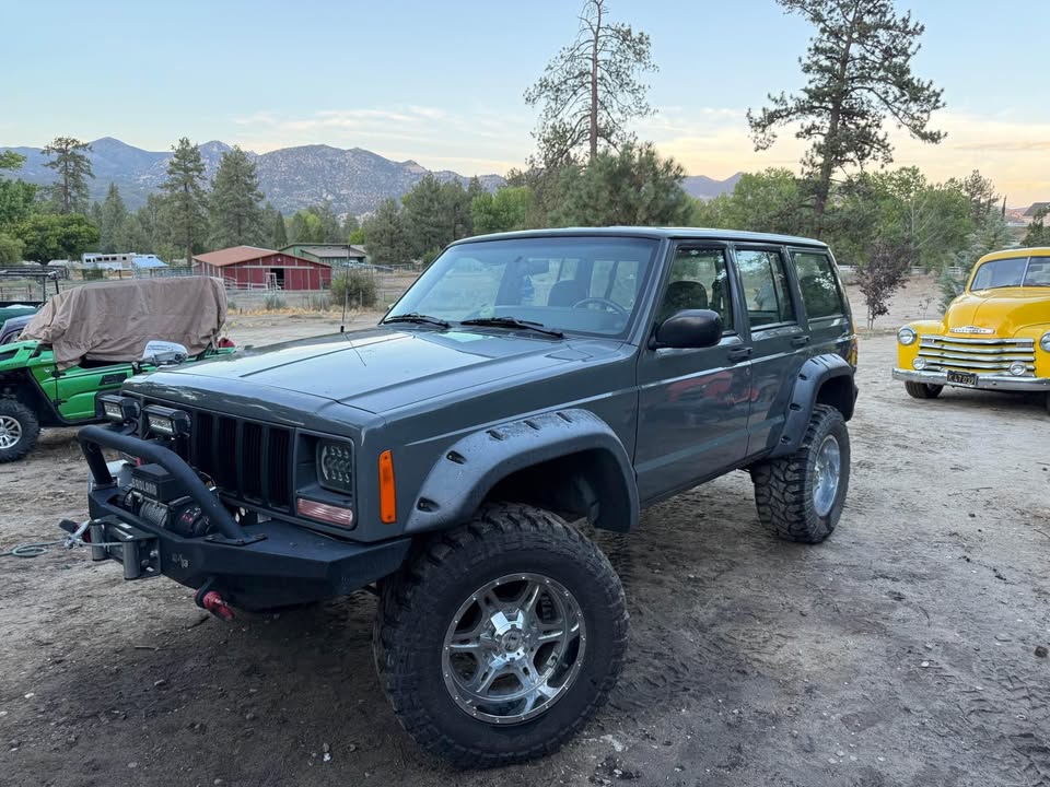 2001 Jeep Cherokee in Idyllwild, CA (photo 7) — photo 7