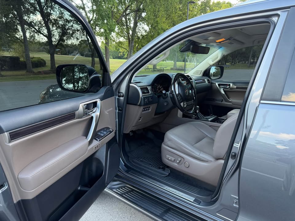 2021 Lexus GX · GX 460 Premium Sport Utility 4D in Brentwood, TN (photo 5) — photo 5