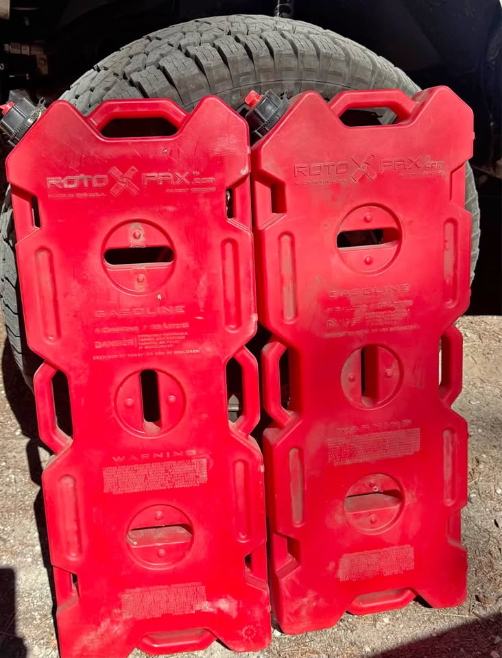 Rotopax 4 gallon Fuel Packs in Lake Arrowhead, CA (photo 1) — photo 1