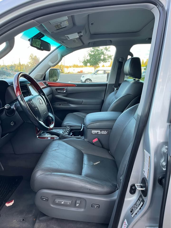 2008 Lexus LX · LX 570 Sport Utility 4D in Tacoma, WA (photo 9) — photo 9