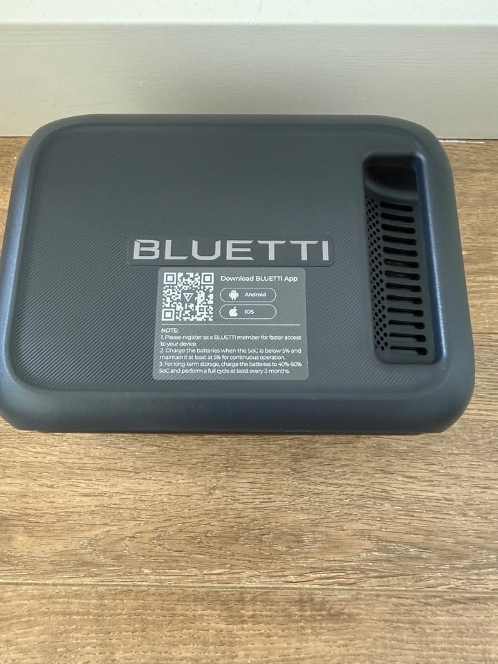 New Bluetti Elite 10 Portable Power Station 200W 128Wh with USB-C and AC Output in Oakland, CA (photo 4) — photo 4