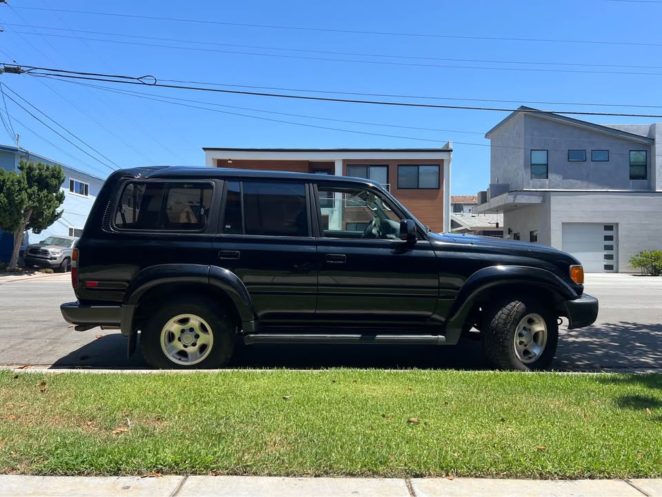 1997 Toyota Landcruiser in Coronado, CA (photo 4)
