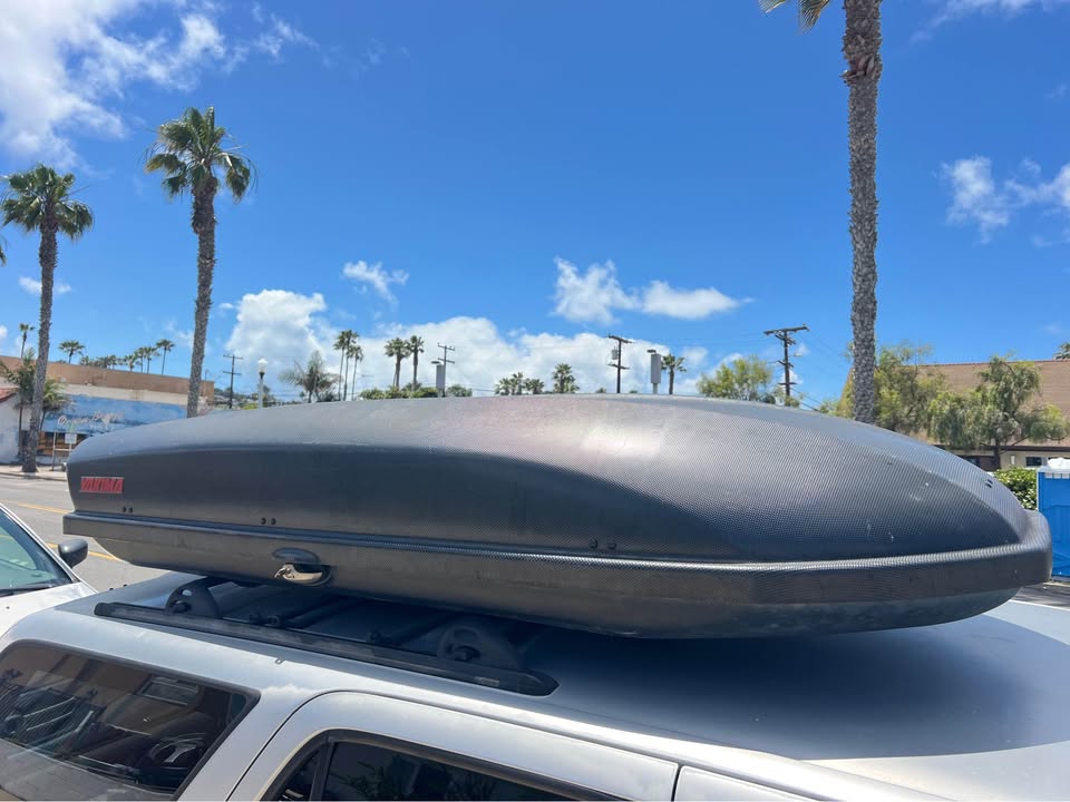 Yakima Skybox Carbonite Rooftop Cargo Carrier in San Diego, CA (photo 4)