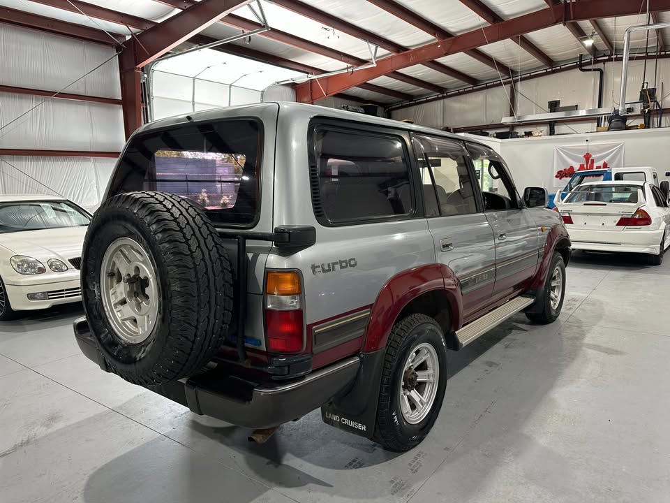 1990 Toyota Land Cruiser in Mukilteo, WA (photo 6) — photo 6