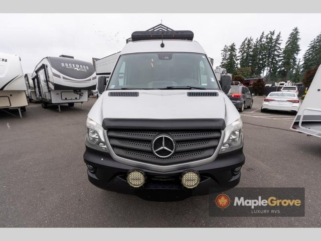 2019 Winnebago Revel 44E — photo 3