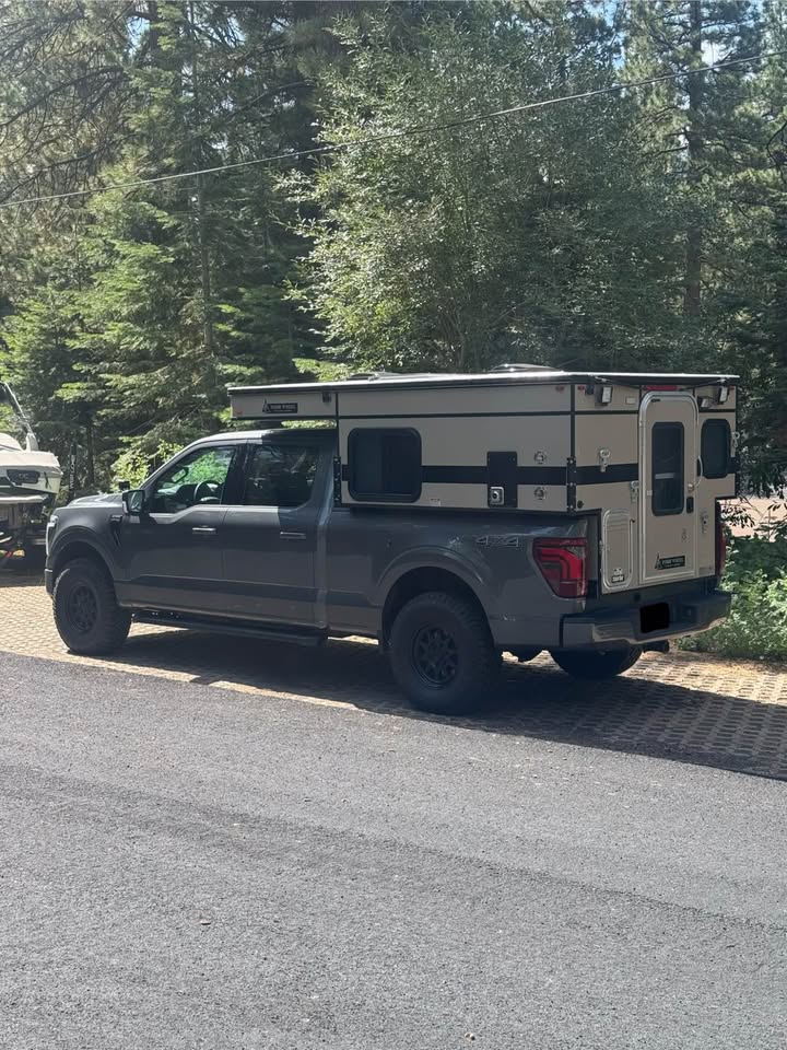2025 Ford F-150 · Lariat & Four Wheel Camper (photo 3) — photo 3