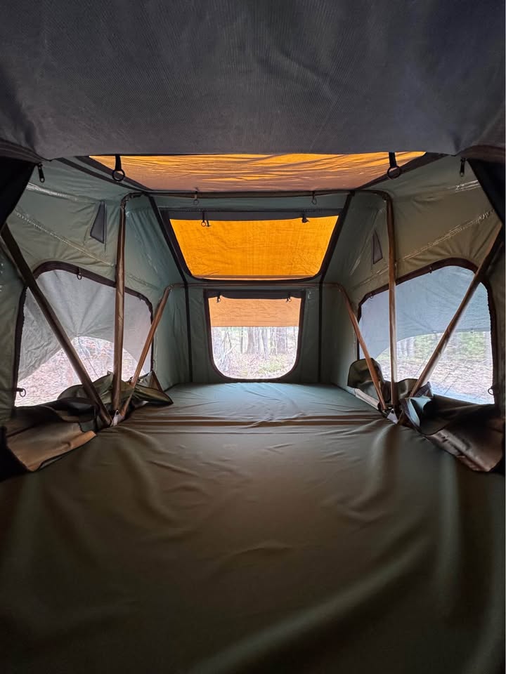 Thule Tepui Autana 3 person roof top tent in Amherst, NH (photo 8) — photo 8