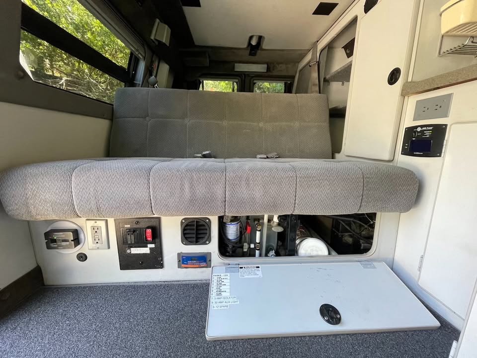 2006 Ford E350 Sportsmobile RB 4x4 Camper Van in Orinda, CA (photo 8) — photo 8