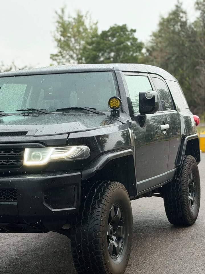 2007 Toyota FJ Cruiser · Sport Utility 2D in Thornton, CO (photo 3) — photo 3