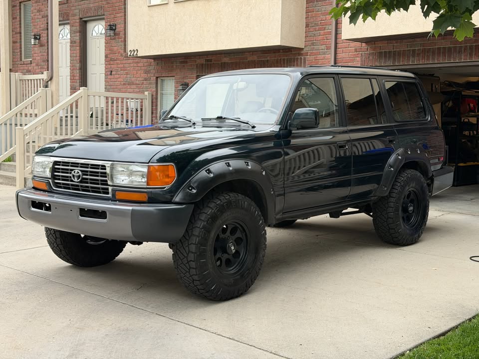 1996 Toyota Landcruiser Sport Utility 4D (photo 2) — photo 2
