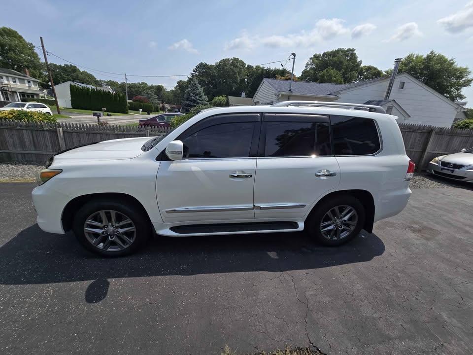 2013 Lexus LX · LX 570 Sport Utility 4D in Shirley, NY (photo 2) — photo 2
