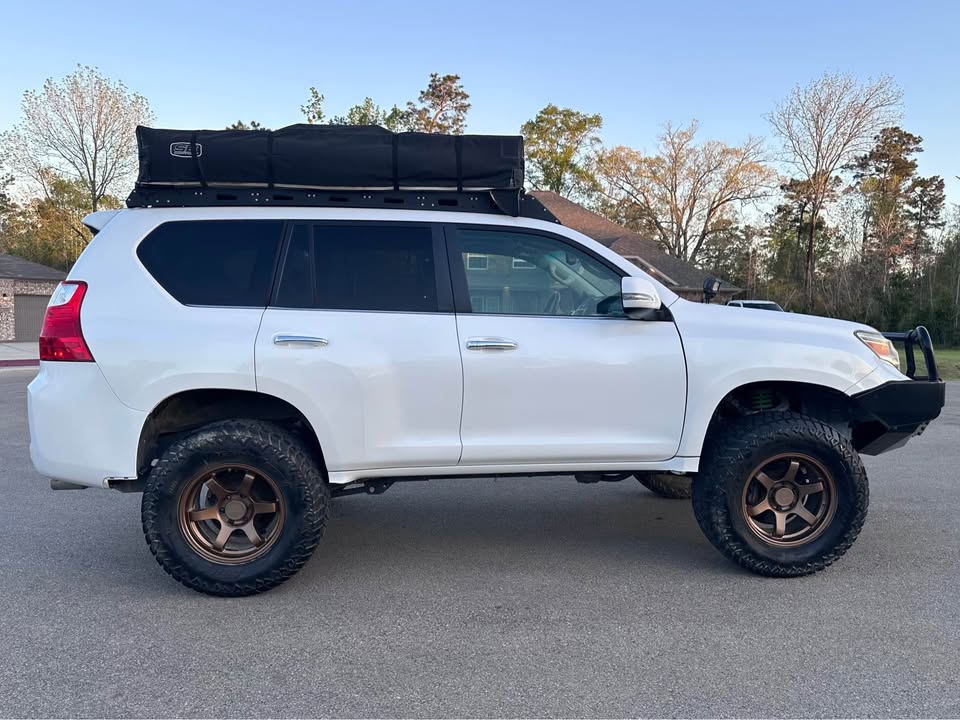 2011 Lexus GX460 Overland in Bryan, TX (photo 5) — photo 5