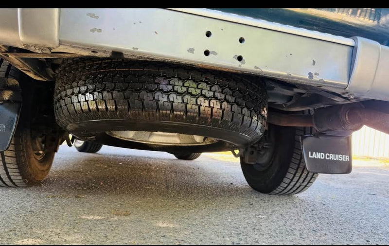 1993 Toyota Land Cruiser 4WD CLEAN LOW MILES · Stock in Sacramento, CA (photo 12) — photo 12