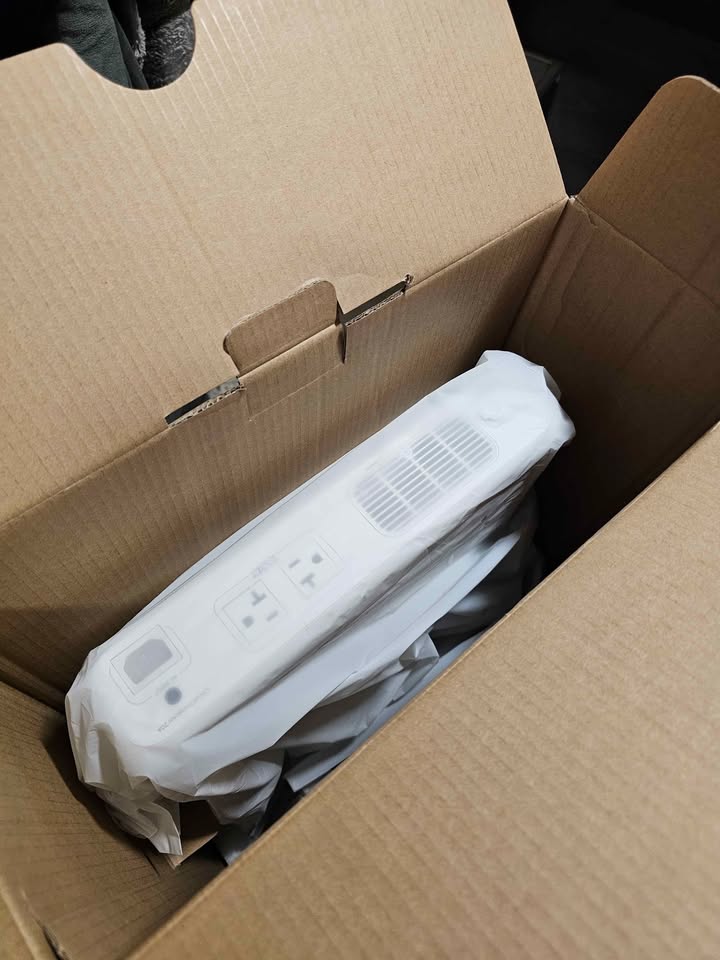BLUETTI Fridge Power and BlueCell 200 Expansion - Fridge Backup Power - BRAND NEW in Longmont, CO (photo 6) — photo 6