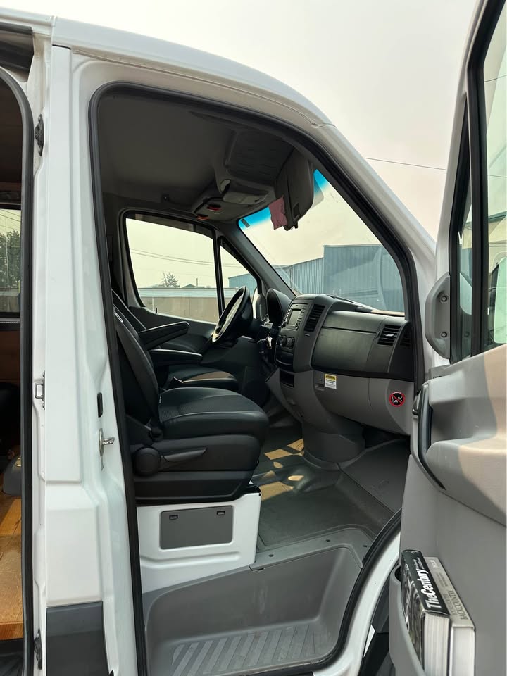 2017 Mercedes-Benz Sprinter 2500 Cargo · Standard Roof w/144" WB Van 3D in Meridian, ID (photo 9)