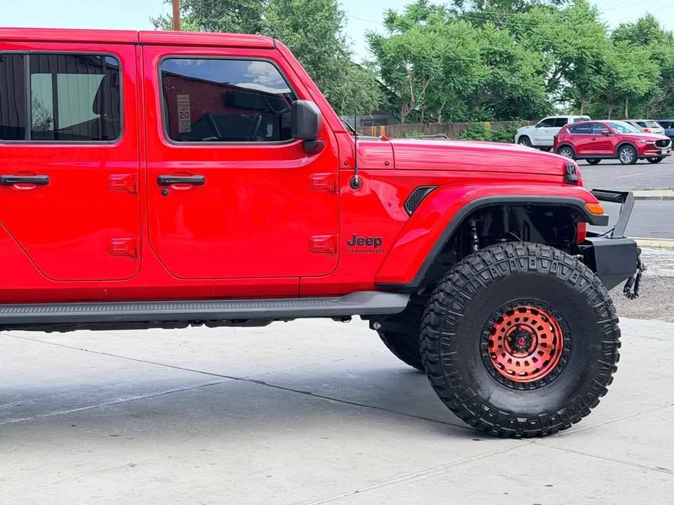 2020 Jeep Gladiator · Overland Pickup 4D 5 ft in Denver, CO (photo 10) — photo 10