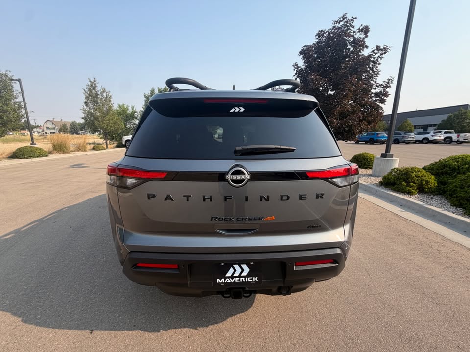 2023 Nissan Pathfinder Rock Creek (photo 4) — photo 4