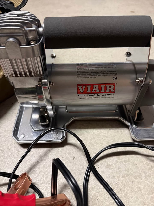 Viair 400p portable air compressor — photo 2