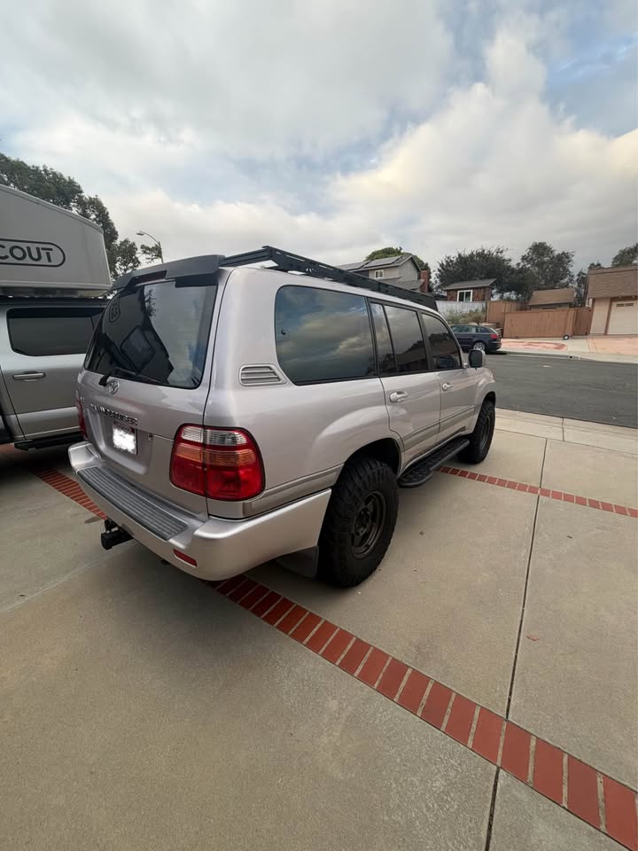 2000 Toyota Landcruiser in Carlsbad, CA (photo 6) — photo 6