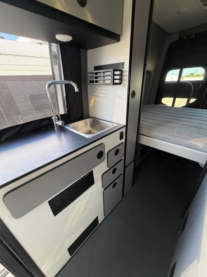 2026 Winnebago Revel Sport 44C in Mesa, AZ (photo 10) — photo 10