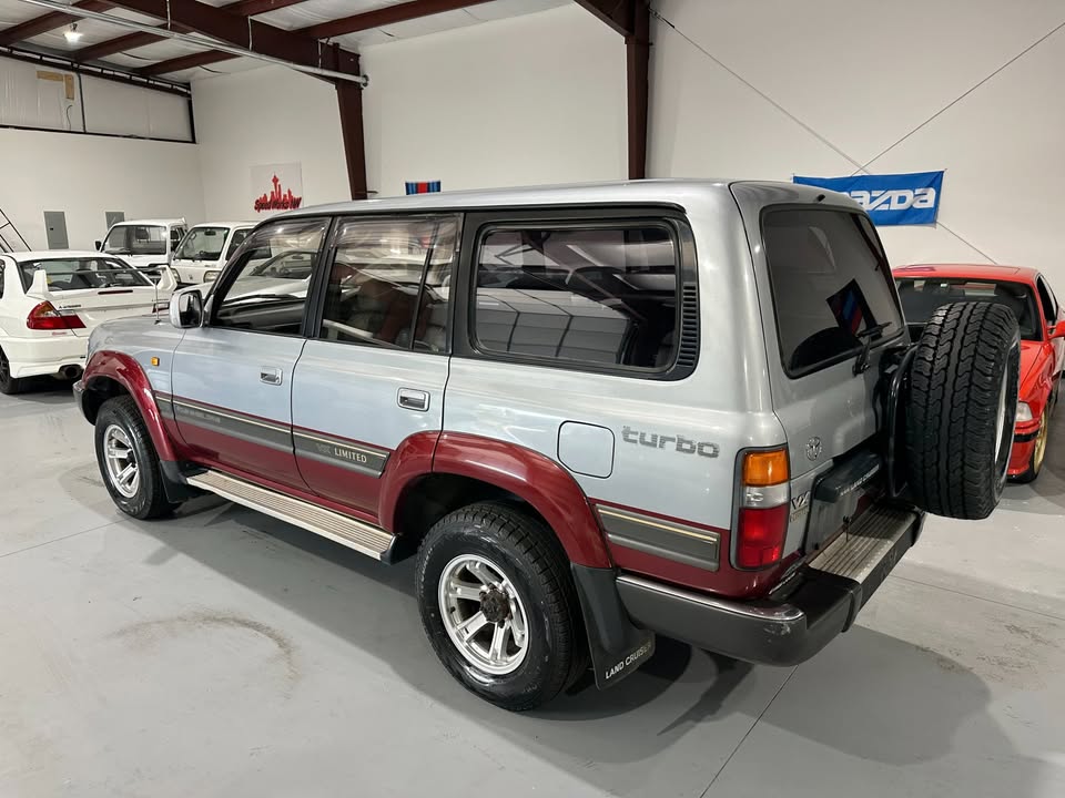 1990 Toyota Land Cruiser in Mukilteo, WA (photo 9) — photo 9