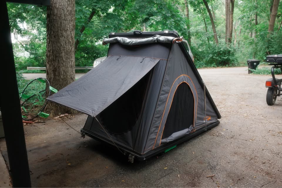 RoofNest Falcon Rooftop Tent in Topeka, KS (photo 2) — photo 2