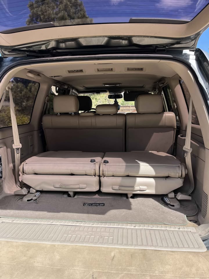 2002 Lexus LX · LX 470 Sport Utility 4D in Sedalia, CO (photo 10) — photo 10