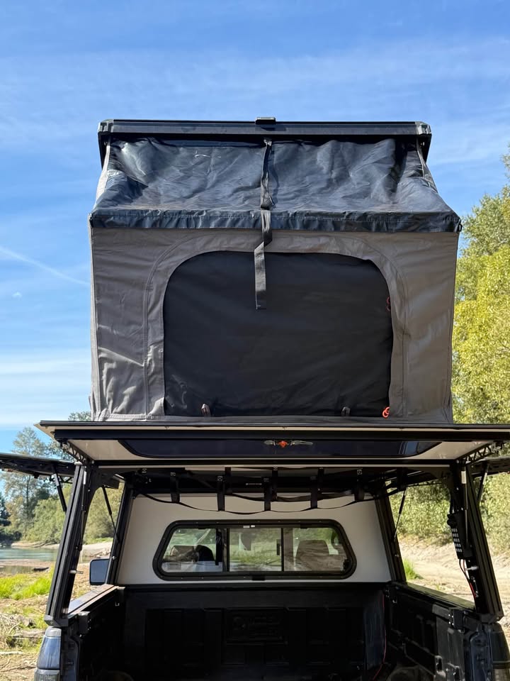 Lone peak camper- lightweight pop up truck bed camper in Mt Vernon, WA (photo 4) — photo 4