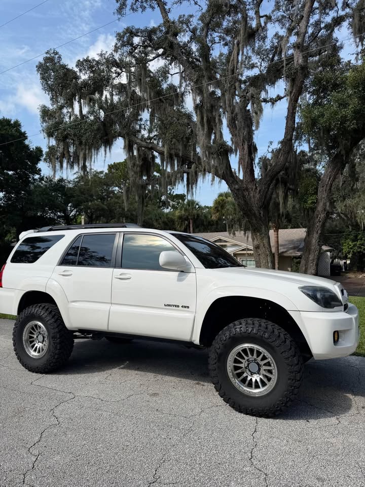 2006 Toyota 4Runner · Limited Sport Utility 4D in Maitland, FL (photo 1) — photo 1