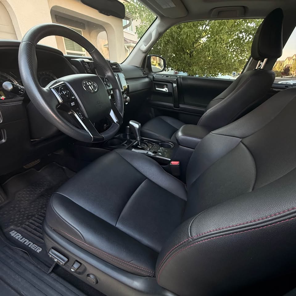 2019 Toyota 4Runner TRD Off-Road Premium in Reno, NV (photo 4) — photo 4